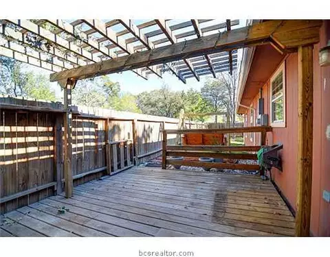 403 Wallace St, Bryan, TX 77803 photo 11