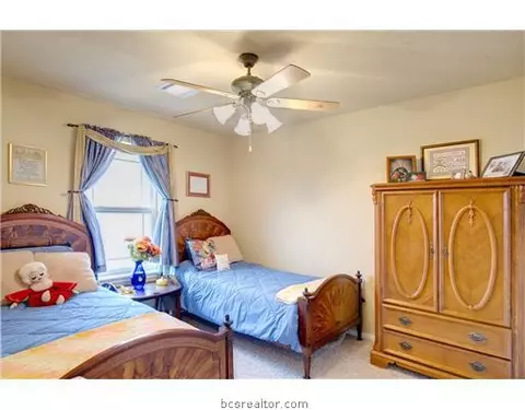 7520 Riley Rd, Bryan, TX 77808 photo 7