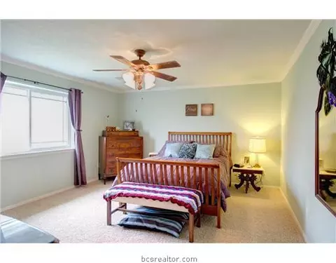 7520 Riley Rd, Bryan, TX 77808 photo 5