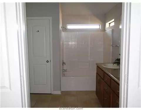 2018 Mountain Wind, Bryan, TX 77807 photo 8