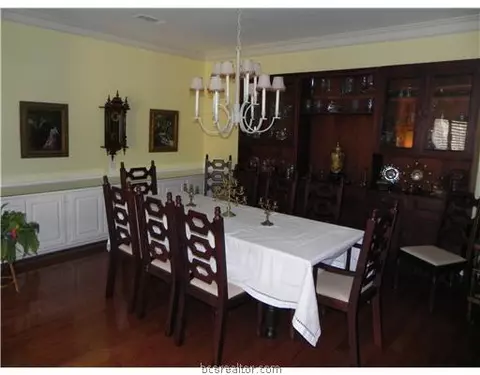 3516 Parkway Terrace Cir, Bryan, TX 77802 photo 5