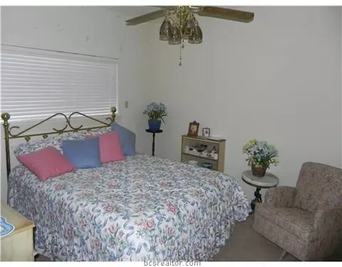 3516 Parkway Terrace Cir, Bryan, TX 77802 photo 10
