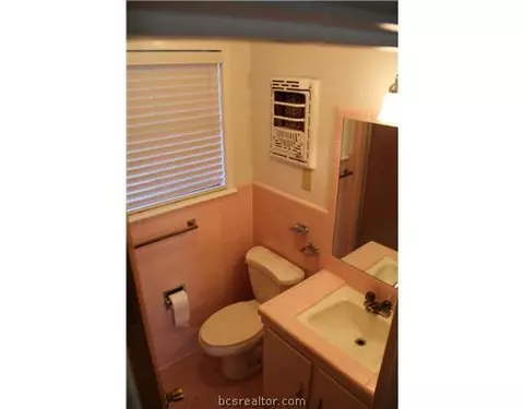1406 Esther Blvd, Bryan, TX 77802 photo 7