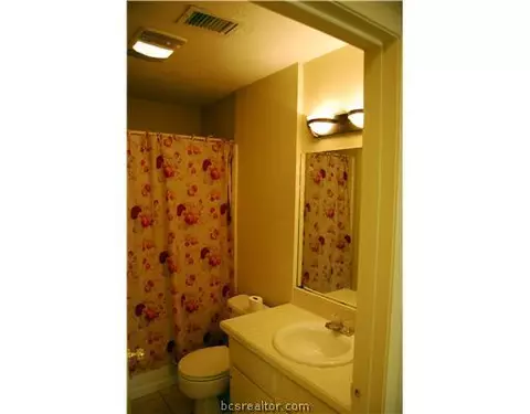 2204 Long Dr, Bryan, TX 77802 photo 7