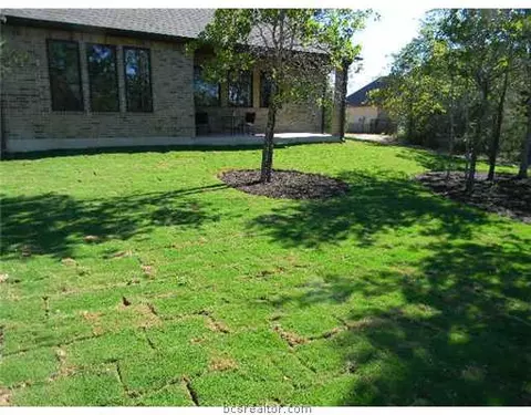 3211 Laurel Trce, Bryan, TX 77807 photo 8