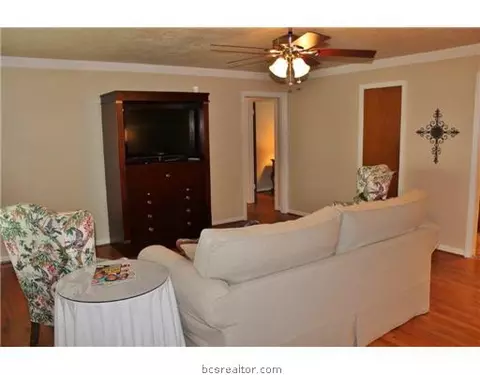 804 Union St, Bryan, TX 77801 photo 2
