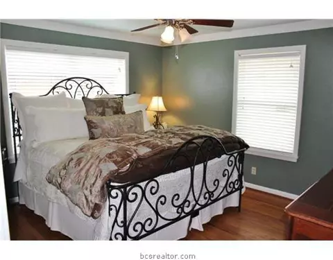 804 Union St, Bryan, TX 77801 photo 6