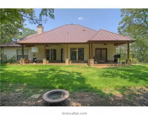 7688 Hidden, Bryan, TX 77808 photo 12