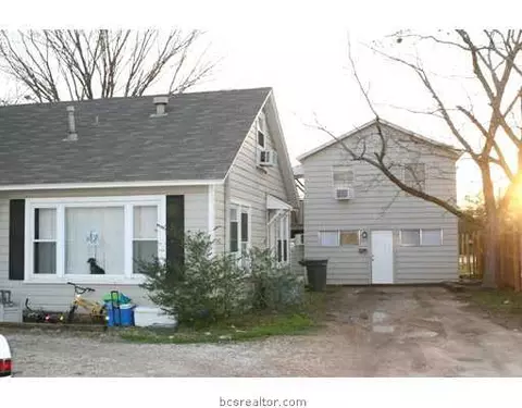 2118 Echols St, Bryan, TX 77801 photo 3