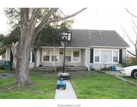 2118 Echols St, Bryan, TX 77801 photo 1
