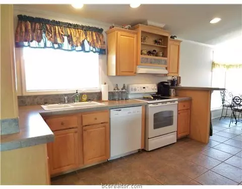 3115 Burt Rd, Bryan, TX 77801 photo 7