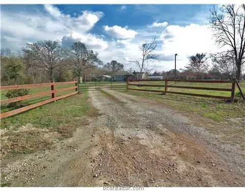 3115 Burt Rd, Bryan, TX 77801 photo 1
