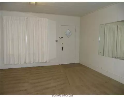 1109 E 25th St, Bryan, TX 77803 photo 6