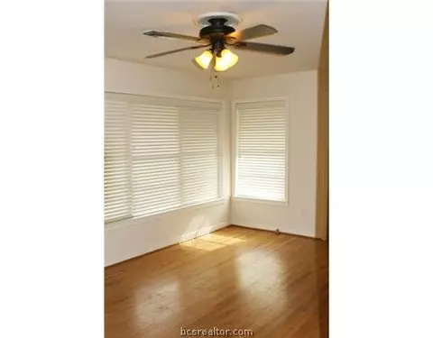 501 Helena St, Bryan, TX 77801 photo 10