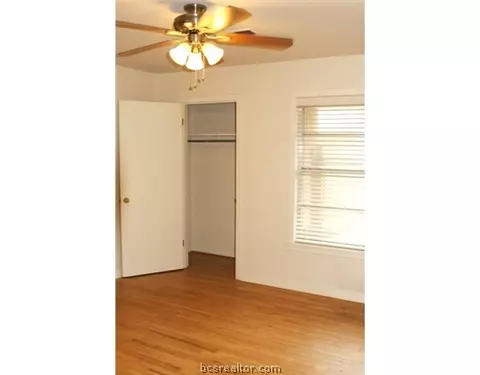 501 Helena St, Bryan, TX 77801 photo 9