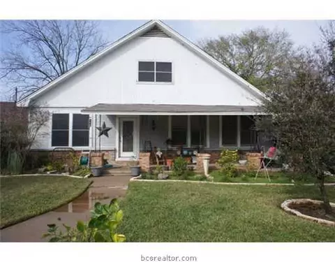700 E 27th, Bryan, TX 77803 photo 1