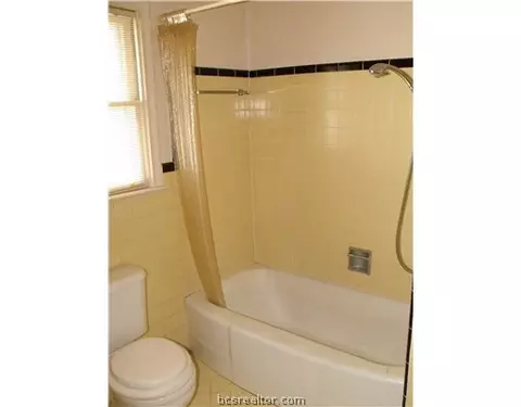4005 Nagle, Bryan, TX 77801 photo 7