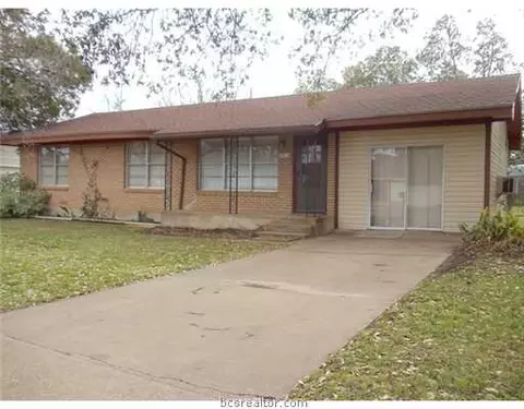2608 Morris Ln, Bryan, TX 77802 photo 1