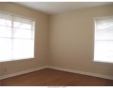 2608 Morris Ln, Bryan, TX 77802 photo 9