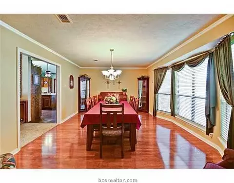 2308 Devonshire St, Bryan, TX 77802 photo 3