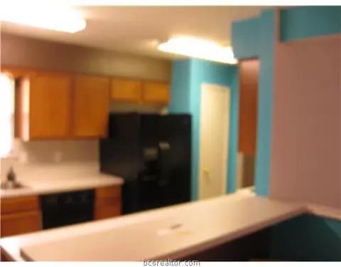 7629 Deer Crossing Dr, Bryan, TX 77807 photo 6