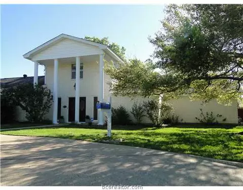3501 Stillmeadow Dr, Bryan, TX 77802 photo 4