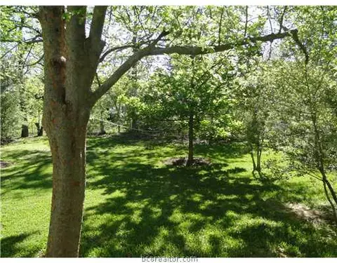 3501 Stillmeadow Dr, Bryan, TX 77802 photo 8