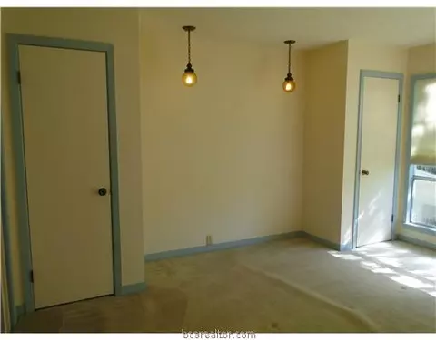 3501 Stillmeadow Dr, Bryan, TX 77802 photo 6