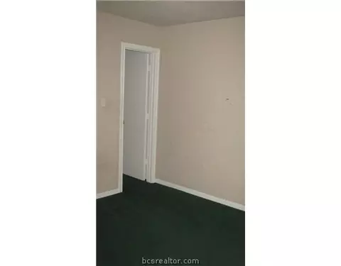 1131 Clearleaf, Bryan, TX 77803 photo 9