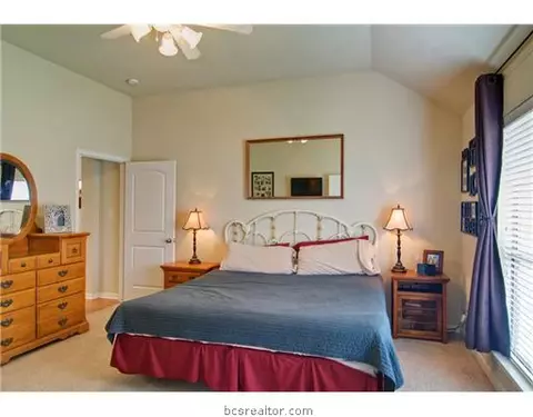 2013 Mountain Wind, Bryan, TX 77807 photo 5