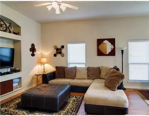2013 Mountain Wind, Bryan, TX 77807 photo 3