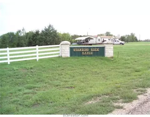 5749 Standing Rock Rd, Bryan, TX 77808 photo 1