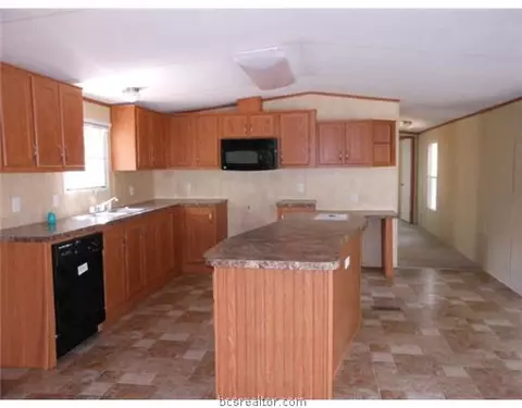 10938 This, Bryan, TX 77807 photo 6
