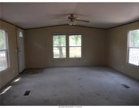 10938 This, Bryan, TX 77807 photo 4