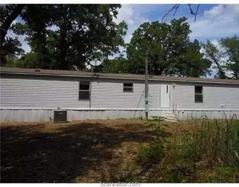 10938 This, Bryan, TX 77807 photo 2