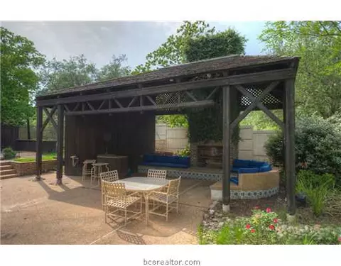 1504 E 31st St, Bryan, TX 77802 photo 12
