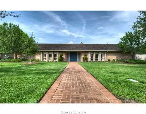 1504 E 31st St, Bryan, TX 77802 photo 1