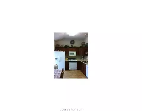 2902 Jenna, Bryan, TX 77802 photo 6