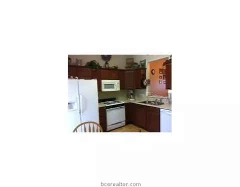 2902 Jenna, Bryan, TX 77802 photo 7