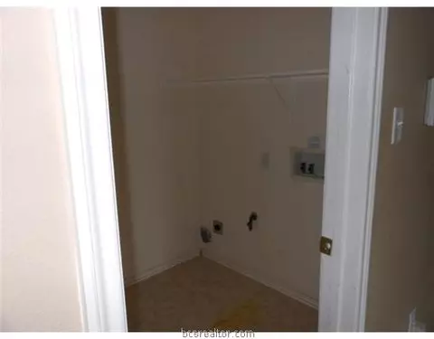 3103 Timberline Dr, Bryan, TX 77803 photo 8