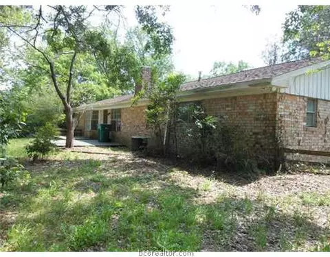 7457 County Line Rd, Willis, TX 77378 photo 2