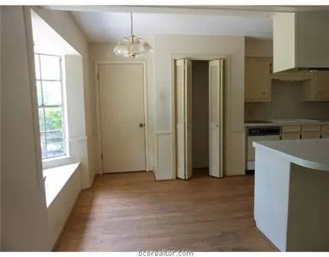 7457 County Line Rd, Willis, TX 77378 photo 8