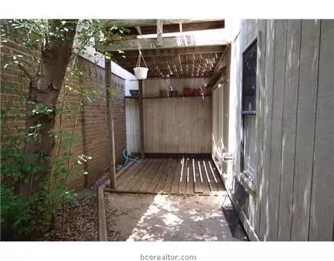 903 Navidad, Bryan, TX 77802 photo 9