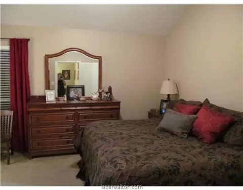 3203 Timberline Dr, Bryan, TX 77803 photo 5