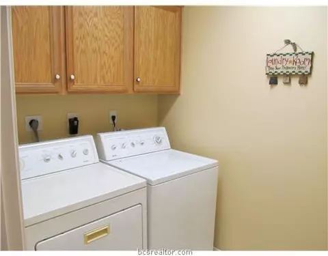 3203 Timberline Dr, Bryan, TX 77803 photo 10