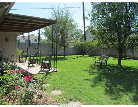 3203 Timberline Dr, Bryan, TX 77803 photo 7
