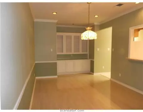 1526 Bennett St, Bryan, TX 77802 photo 3