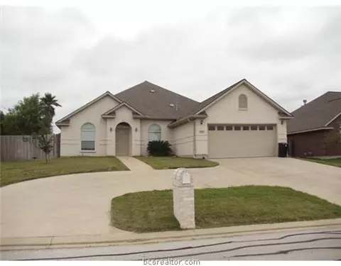 5210 Draycott, Bryan, TX 77802 photo 1