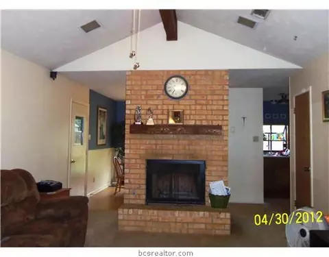 4425 Meadowbrook Dr, Bryan, TX 77802 photo 5