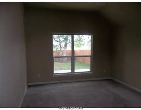 2037 Mountain Wind Loop St, Bryan, TX 77807 photo 6